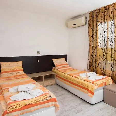 Pensjonat Rezos Rezowo